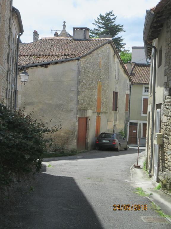 Rue Des Douves Villa Verteuil-sur-Charente Kültér fotó